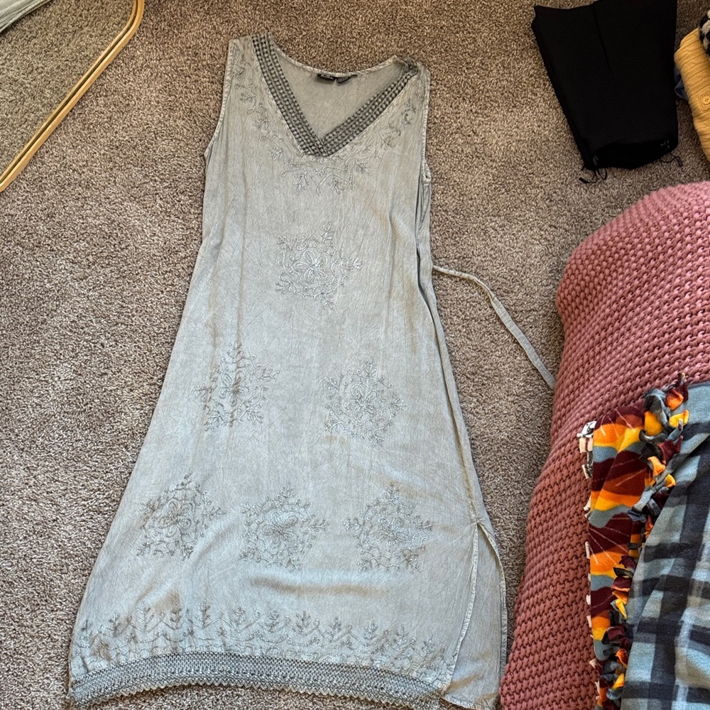 Vintage boho maxi dress with tie waist